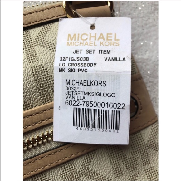 Michael Kors Jet Set Large Crossbody in Vanilla - Picture 5 of 5